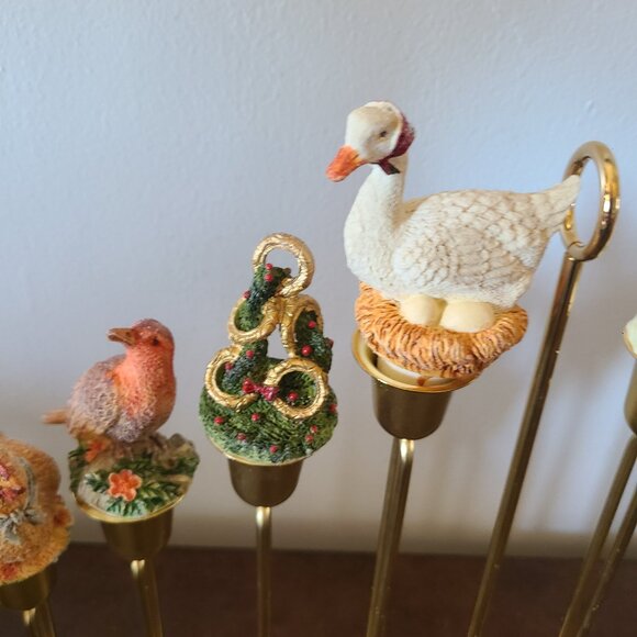 House of LLoyd Christmas Around The World 12 Days of Christmas Centerpiece Boxed - Picture 3 of 7